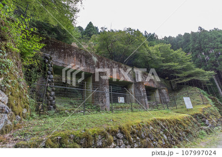 清滝発電所の配水路 107997024