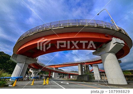 【三重】きほく燈籠祭、ダイナミックな花火があがる小さな港町、紀北町。景色も花火も綺麗でした。 107998829