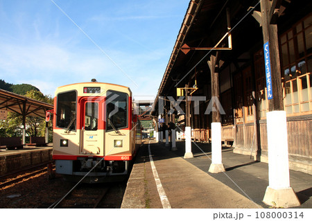長良川鉄道郡上八幡駅 長良川鉄道郡上八幡駅 108000314