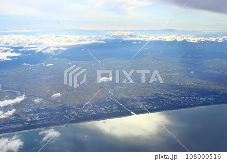 飛行機から見た庄内平野 108000516