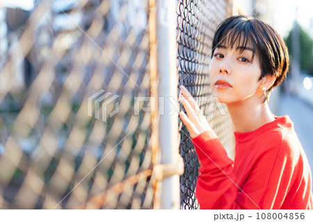 女性のファッションポートレート ストリートスナップ 女性のファッションポートレート ストリートスナップ 108004856