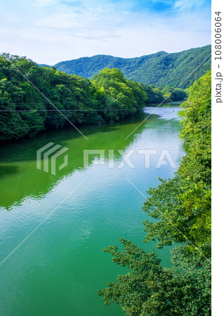 玉淀湖 寄居橋からの風景 寄居町 玉淀湖 寄居橋からの風景 寄居町 108006064