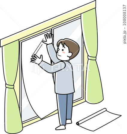 ガラスに飛散防止シートを付ける男性 108008137