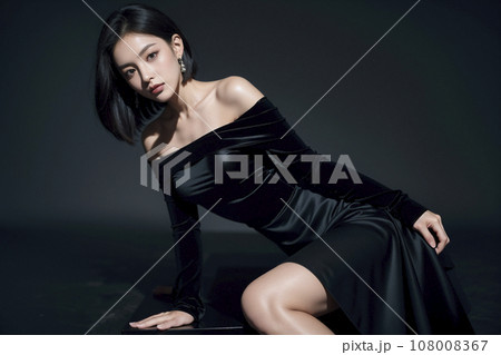 黒いセクシーなドレスを着た女性(AI生成画像) 黒いセクシーなドレスを着た女性(AI生成画像) 108008367