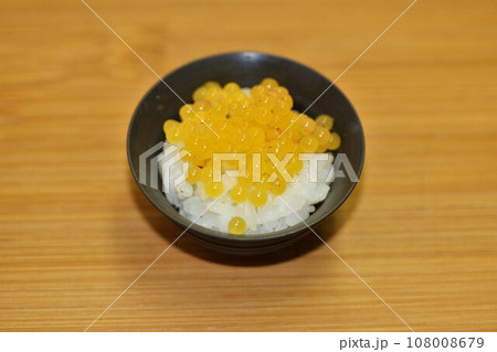 岩魚の卵丼 108008679