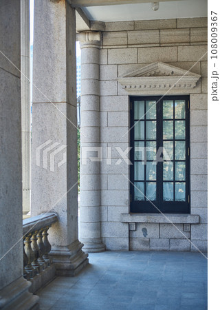 Old Korean architecture of Deoksugung royal palace of Joseon dynasty in Seoul South Korea Old Korean architecture of Deoksugung royal palace of Joseon dynasty in Seoul South Korea 108009367