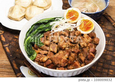 魯肉飯　台湾料理 108009832