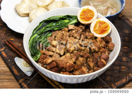 魯肉飯 台湾料理 魯肉飯 台湾料理 108009880