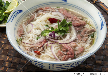 牛肉のフォー 108010195