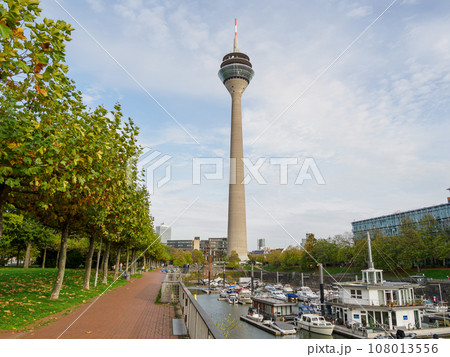 the city of Dusseldorf at the rhine river the city of Dusseldorf at the rhine river 108013556