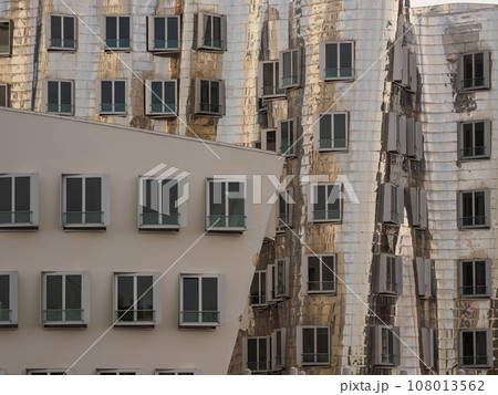 the city of Dusseldorf at the rhine river 108013562