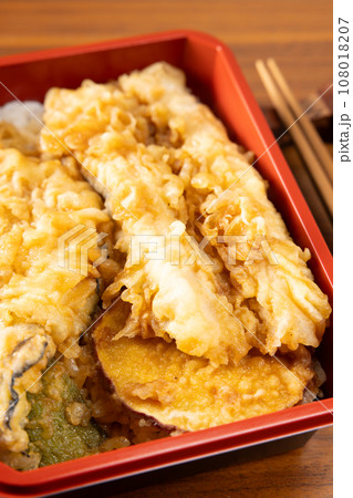 おいしい穴子天ぷら弁当 おいしい穴子天ぷら弁当 108018207