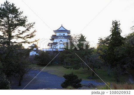 伊賀上野城の夕焼け 伊賀上野城の夕焼け 108020932