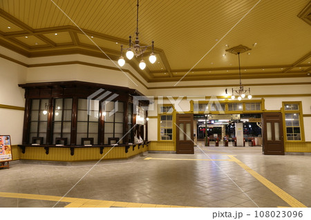 門司港レトロ 01 JR九州 鹿児島本線 門司港駅 05 門司港レトロ 01 JR九州 鹿児島本線 門司港駅 05 108023096