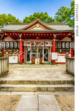 大阪府交野市の機物神社（はたもの神社）　拝殿 108034522
