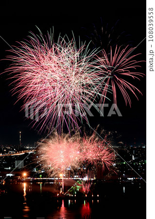 船橋港親水公園花火大会 108039558