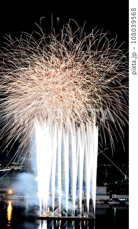 船橋港親水公園花火大会 108039568