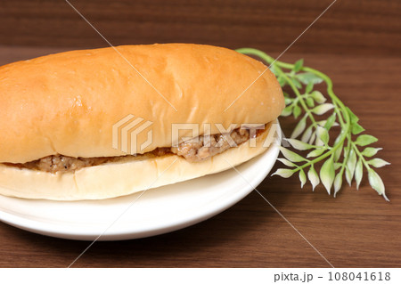 パン, てりやき, ブレッド, 食べ物, メンチカツパン, 朝食, 軽食, 揚げ物, 洋食, パン, てりやき, ブレッド, 食べ物, メンチカツパン, 朝食, 軽食, 揚げ物, 洋食, 108041618