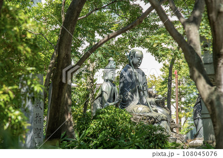 伝通院　浄土宗  無量山  寿経寺  傳通院　東京都文京区小石川 108045076