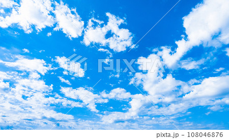 さわやかな青空 108046876