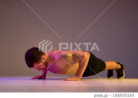 strong shirtless sportsman burns calories strong shirtless sportsman burns calories 108050165