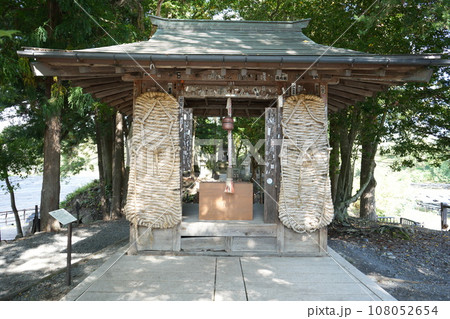 大王神社と大きな草鞋 108052654