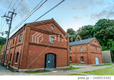 赤レンガパーク　京都府舞鶴市　明治期の倉庫 108053302