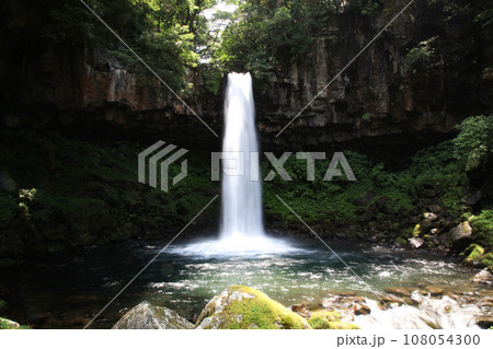 萬城の滝　静岡県伊豆市地蔵堂 108054300
