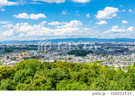 大阪府交野市の星田妙見宮(小松神社) 妙見山からの景色 大阪府交野市の星田妙見宮(小松神社) 妙見山からの景色 108055534
