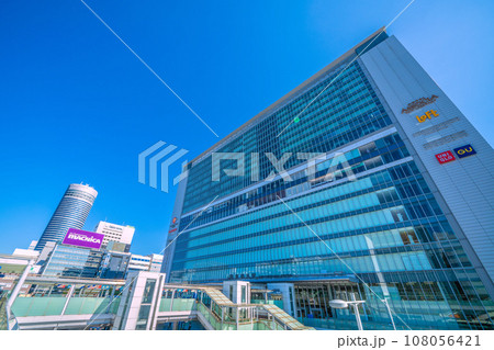 日本の横浜都市景観 未来へ・全国平均/5週連続減↓…新横浜駅や横浜プリンスHなど…輝く時代へ… 108056421