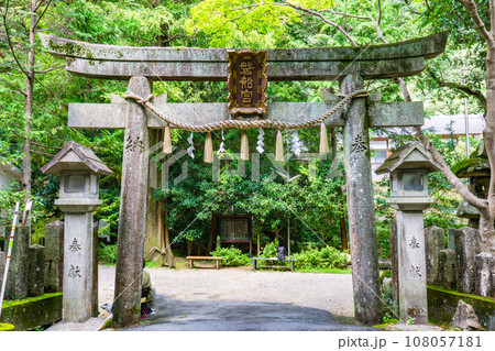 大阪府交野市の磐船神社 鳥居 大阪府交野市の磐船神社 鳥居 108057181