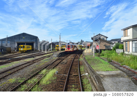長崎県島原鉄道線、島原港駅から古部駅までの車窓風景(2022年9月) 長崎県島原鉄道線、島原港駅から古部駅までの車窓風景(2022年9月) 108057820