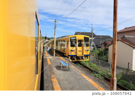 長崎県島原鉄道線、島原港駅から古部駅までの車窓風景(2022年9月) 長崎県島原鉄道線、島原港駅から古部駅までの車窓風景(2022年9月) 108057842