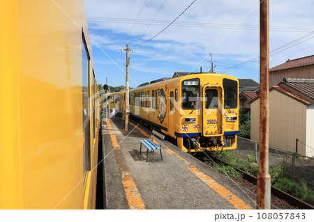 長崎県島原鉄道線、島原港駅から古部駅までの車窓風景(2022年9月) 長崎県島原鉄道線、島原港駅から古部駅までの車窓風景(2022年9月) 108057843