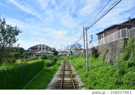 長崎県島原鉄道線、島原港駅から古部駅までの車窓風景(2022年9月) 長崎県島原鉄道線、島原港駅から古部駅までの車窓風景(2022年9月) 108057901