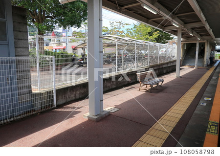 JR九州長崎本線、諫早駅から長崎駅までの旧線車窓風景(2022年9月) 108058798
