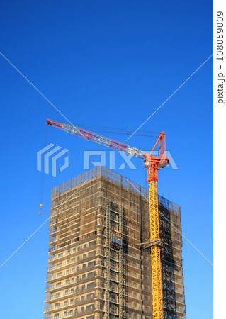 高層マンションの建設現場 高層マンションの建設現場 108059009