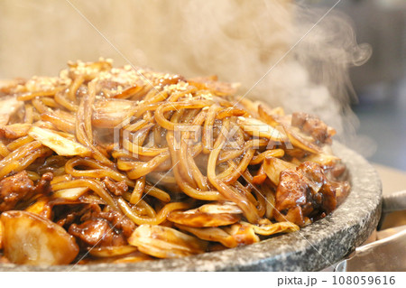 石焼きチャジャン麺（韓国） 108059616