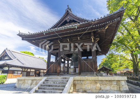 国家安康の銘鐘 方広寺の鐘楼 国家安康の銘鐘 方広寺の鐘楼 108059723