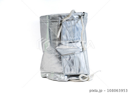 Quick release thermal insulation isolated on white. 108063953