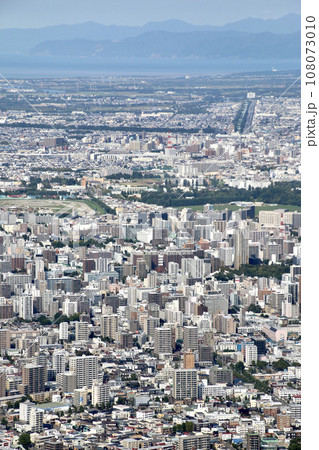 藻岩山展望台からの眺望・北方面（北海道・札幌市） 108073010