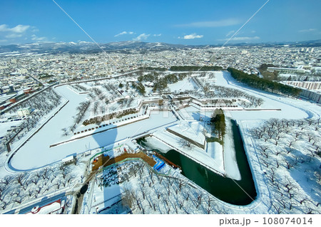 Beautiful landscape and cityscape from Goryokaku Tower with Snow in winter season. landmark and popular for attractions in Hokkaido, Japan.Travel and Vacation concept 108074014