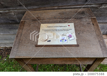 イギリス　ストラットフォードアポン 108075388