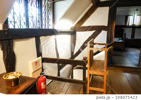 イギリス ストラットフォードアポン イギリス ストラットフォードアポン 108075423