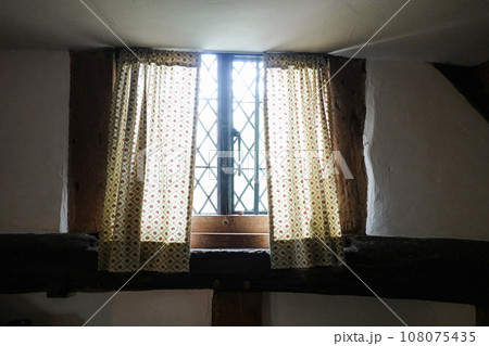 イギリス　ストラットフォードアポン 108075435