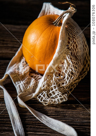 halloween pumpkins ready for carving halloween pumpkins ready for carving 108076306