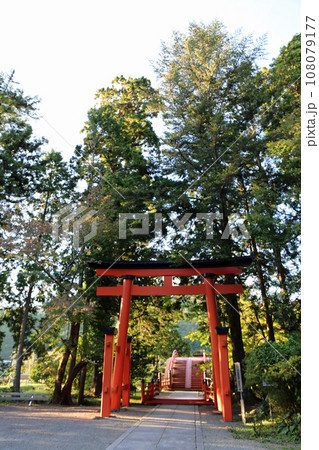 秋の丹生都比売神社 108079177