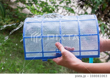cleaning air conditioner dirty filter 108081063