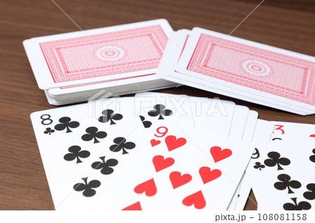 トランプ, 玩具, ゲーム, おもちゃ, 勝負, 遊び, カードゲーム, ポーカー, カード, 娯楽 108081158