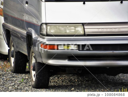 自動車イメージ　絶版になった車　トヨタ マスターエース 108084868